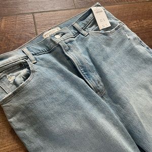 Abercrombie & Fitch 70's Vintage Flare Ultra High Rise Jeans, size 31 / 12 reg.